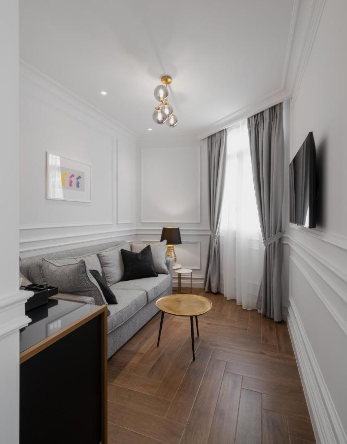 Praxitelous Luxury Suites Athen Eksteriør billede