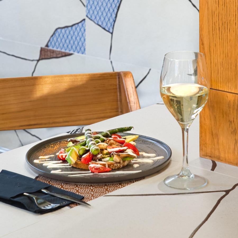 Praxitelous Luxury Suites Athen Eksteriør billede
